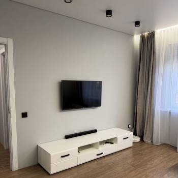 Сдается 1-комнатная квартира, 39 м²