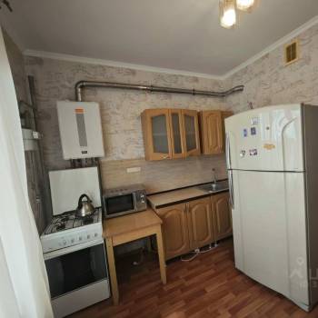 Сдается 1-комнатная квартира, 37 м²