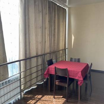 Сдается 1-комнатная квартира, 60 м²