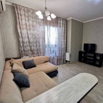 Сдается 1-комнатная квартира, 45 м²