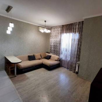 Сдается 1-комнатная квартира, 45 м²