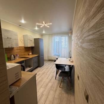 Продается 1-комнатная квартира, 42,8 м²
