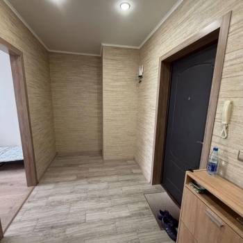 Продается 1-комнатная квартира, 42,8 м²