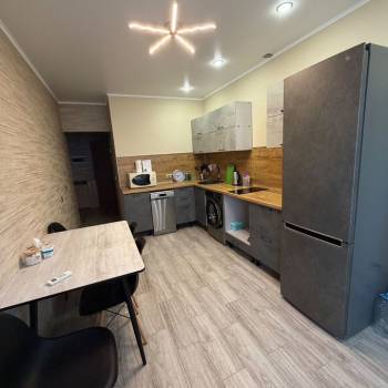 Продается 1-комнатная квартира, 42,8 м²