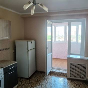Продается 1-комнатная квартира, 42,2 м²