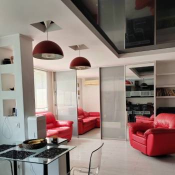 Продается 1-комнатная квартира, 51 м²