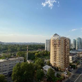 Продается 2-х комнатная квартира, 97,2 м²