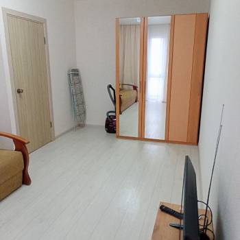 Сдается 1-комнатная квартира, 32,9 м²