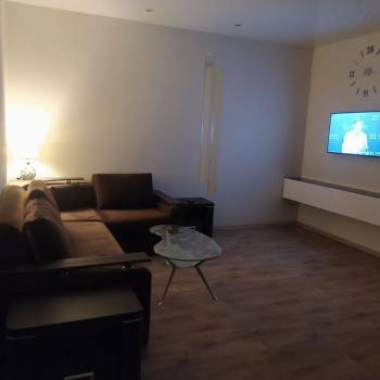 Продается 1-комнатная квартира, 50 м²