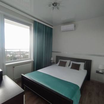 Продается 1-комнатная квартира, 50 м²