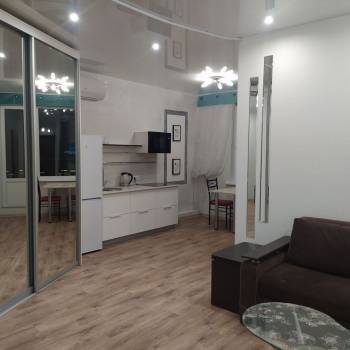 Продается 1-комнатная квартира, 50 м²