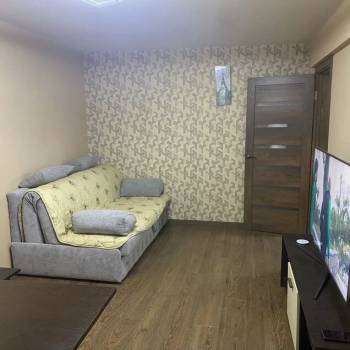 Сдается Многокомнатная квартира, 65 м²