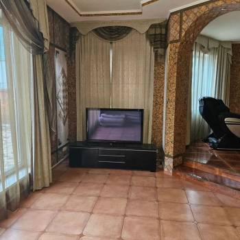 Продается Дом, 224 м²