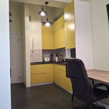 Продается 1-комнатная квартира, 27 м²