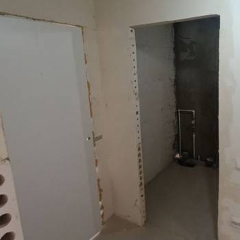 Продается 1-комнатная квартира, 37 м²
