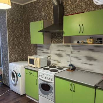 Сдается 1-комнатная квартира, 40 м²