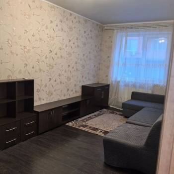 Сдается 1-комнатная квартира, 40 м²