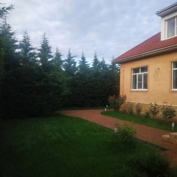 Продается Дом, 320 м²
