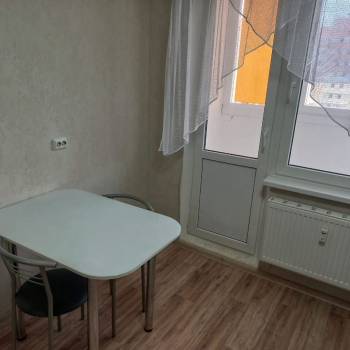 Сдается 1-комнатная квартира, 44 м²