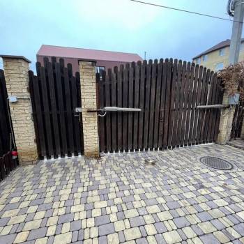 Продается Дом, 180 м²