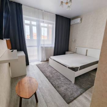 Сдается 2-х комнатная квартира, 75 м²