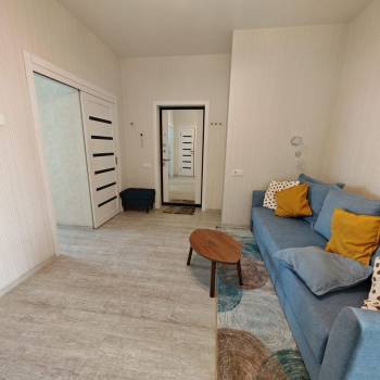 Сдается 2-х комнатная квартира, 75 м²
