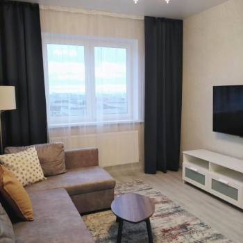 Сдается 2-х комнатная квартира, 75 м²