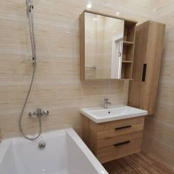 Сдается 2-х комнатная квартира, 75 м²