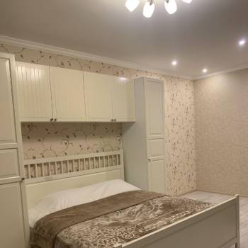 Сдается 1-комнатная квартира, 50,1 м²