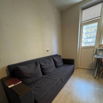 Продается 1-комнатная квартира, 35 м²