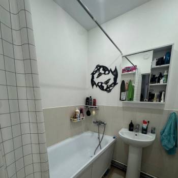 Продается 1-комнатная квартира, 35 м²