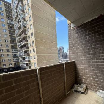 Продается 1-комнатная квартира, 35 м²