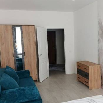 Сдается 1-комнатная квартира, 47 м²
