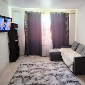 Сдается 1-комнатная квартира, 43 м²