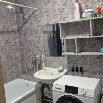 Сдается 1-комнатная квартира, 43 м²