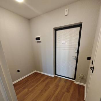 Сдается 1-комнатная квартира, 43 м²