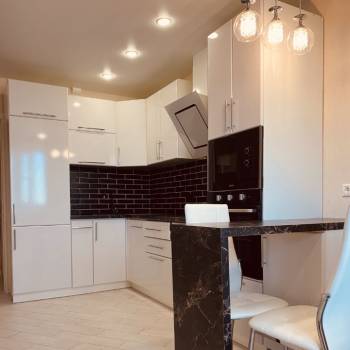 Продается 1-комнатная квартира, 45 м²