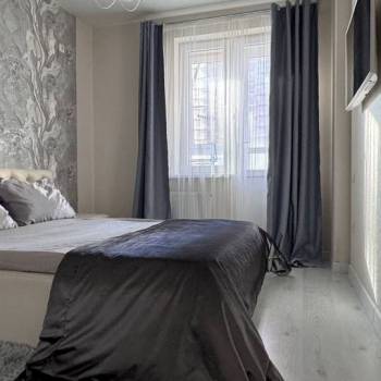 Продается 1-комнатная квартира, 36 м²