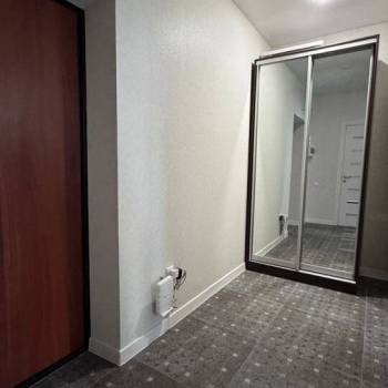 Продается 1-комнатная квартира, 36 м²