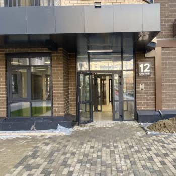 Продается 1-комнатная квартира, 35 м²