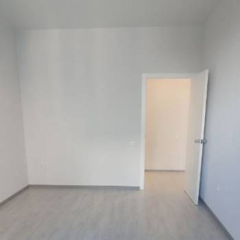 Продается 1-комнатная квартира, 40,4 м²