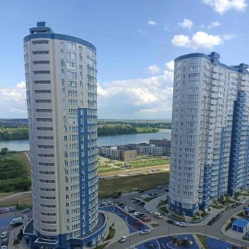 Продается 1-комнатная квартира, 40,4 м²