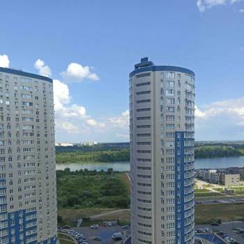 Продается 1-комнатная квартира, 40,4 м²