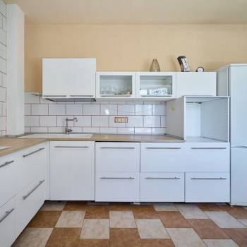 Продается 2-х комнатная квартира, 74,3 м²