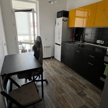 Сдается 1-комнатная квартира, 39 м²