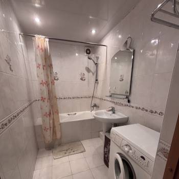 Сдается 2-х комнатная квартира, 60 м²