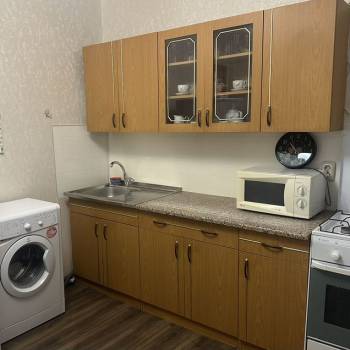 Сдается 1-комнатная квартира, 40 м²
