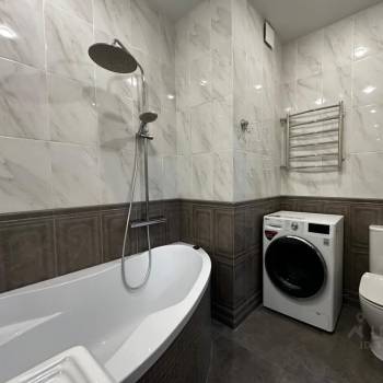 Продается 2-х комнатная квартира, 60 м²