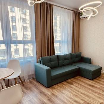 Сдается 1-комнатная квартира, 42 м²
