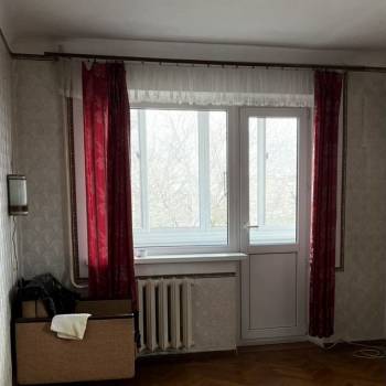Продается 1-комнатная квартира, 33 м²